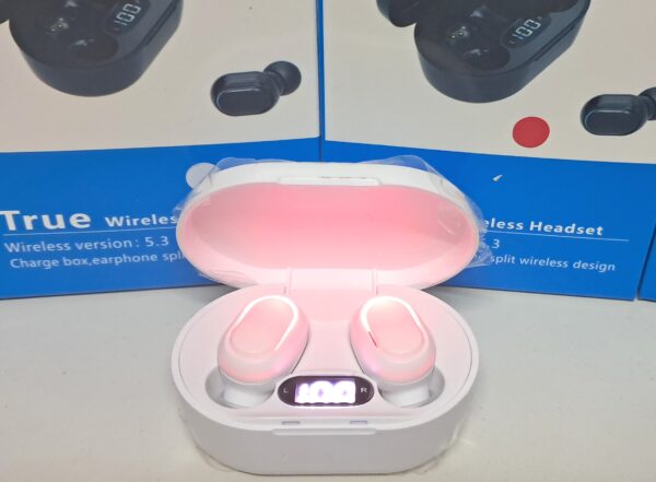 20250321_185653 Auriculares bluetooth E7S