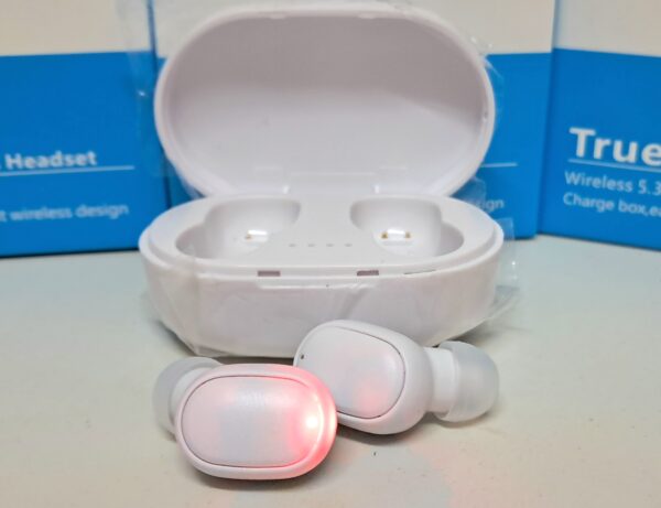 20250322_183650 Auriculares bluetooth A6S